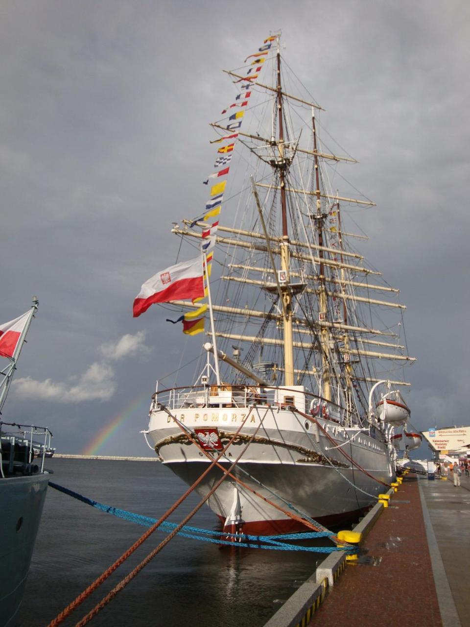 Mirella Centrum Gdyni Gdynia Luaran gambar